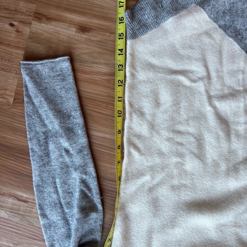 Cashmere sweater - Picture 3 of 6